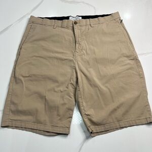 Old Navy Ultimate Tech Slim Flex Shorts Size 38 Navy Blue Flawed